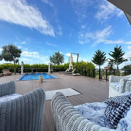 With Pool